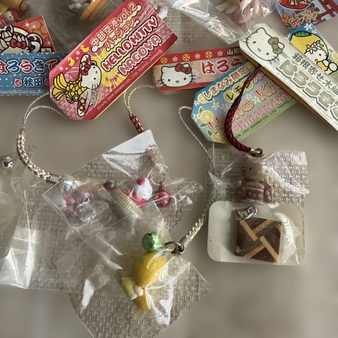 ハローキティ 地域限定 ストラップセット