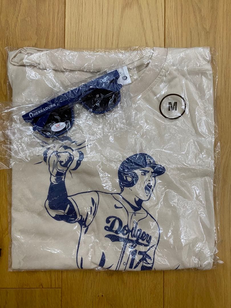 非売品＆おまけ付　大谷翔平ロサンゼルス・ドジャース Mサイズ Tシャツ