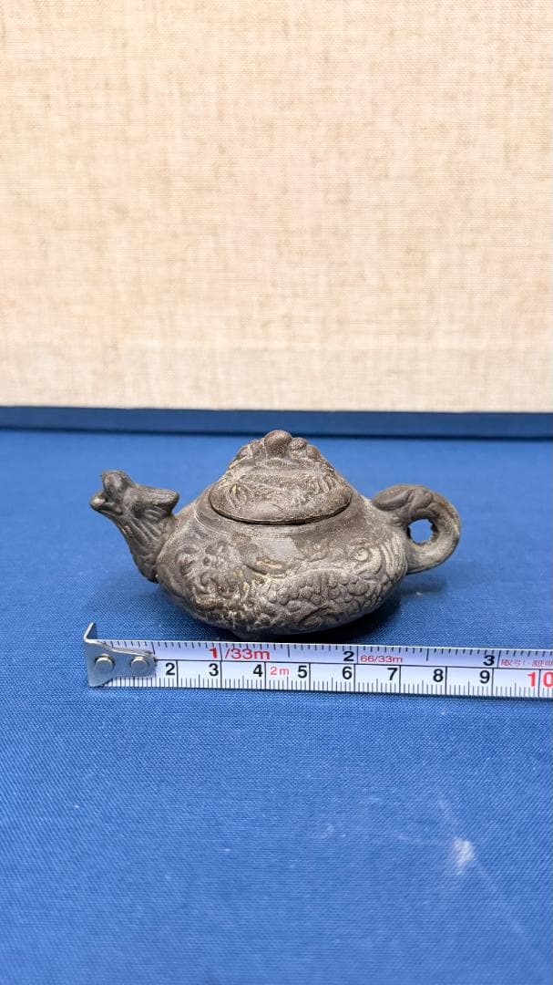 黒泥 龍頭 微香壺 / オブジェ コレクション横8cm x 高6cm