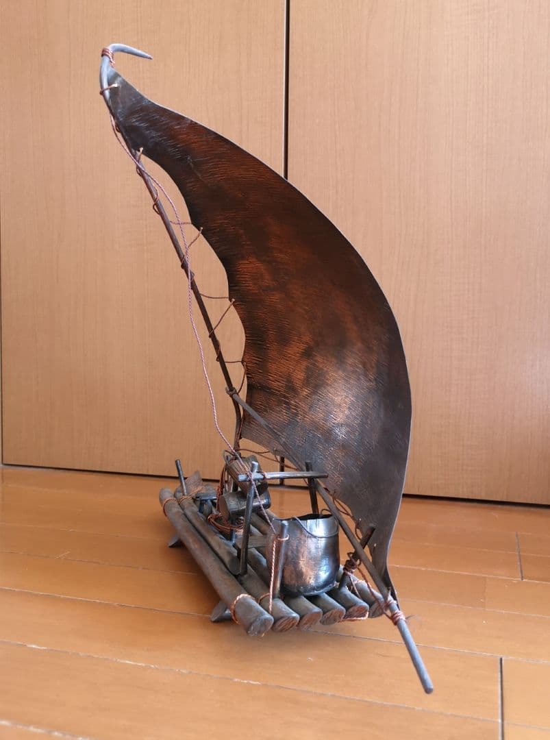 【ブラジル　銅板工芸品　帆掛け船(大)１艘　1970】金属工芸品　筏　置物　漁舟