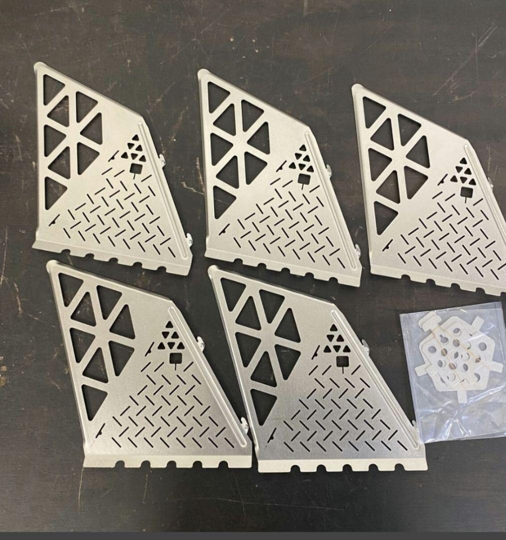 未使用 MOSS FIRE モスファイア 小沢製作所 組立式 焚き火台 キャンプ