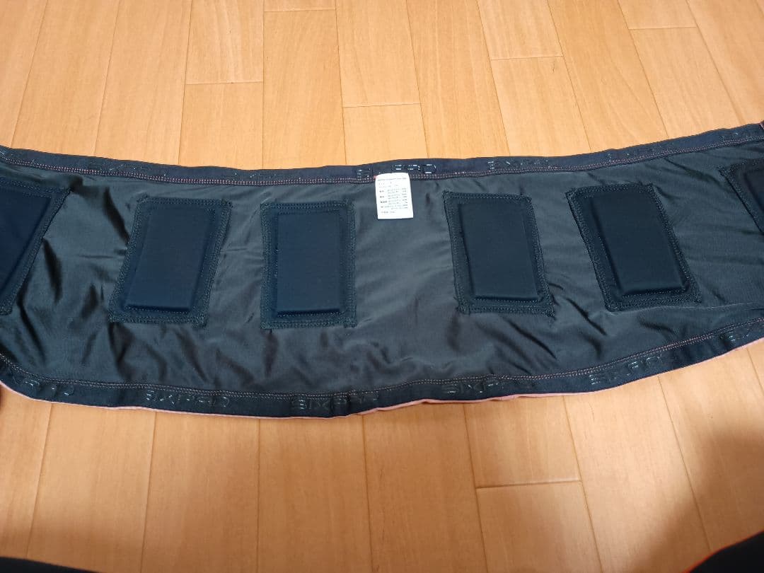 SIXPAD Powersuit Core Belt シックスパッド コアベルト