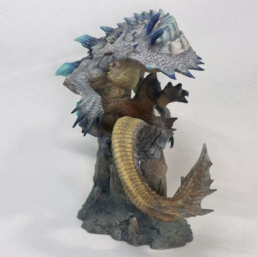 モンスターハンター　モンハン　クリエイターズモデル 白海竜 ラギアクルス亜種