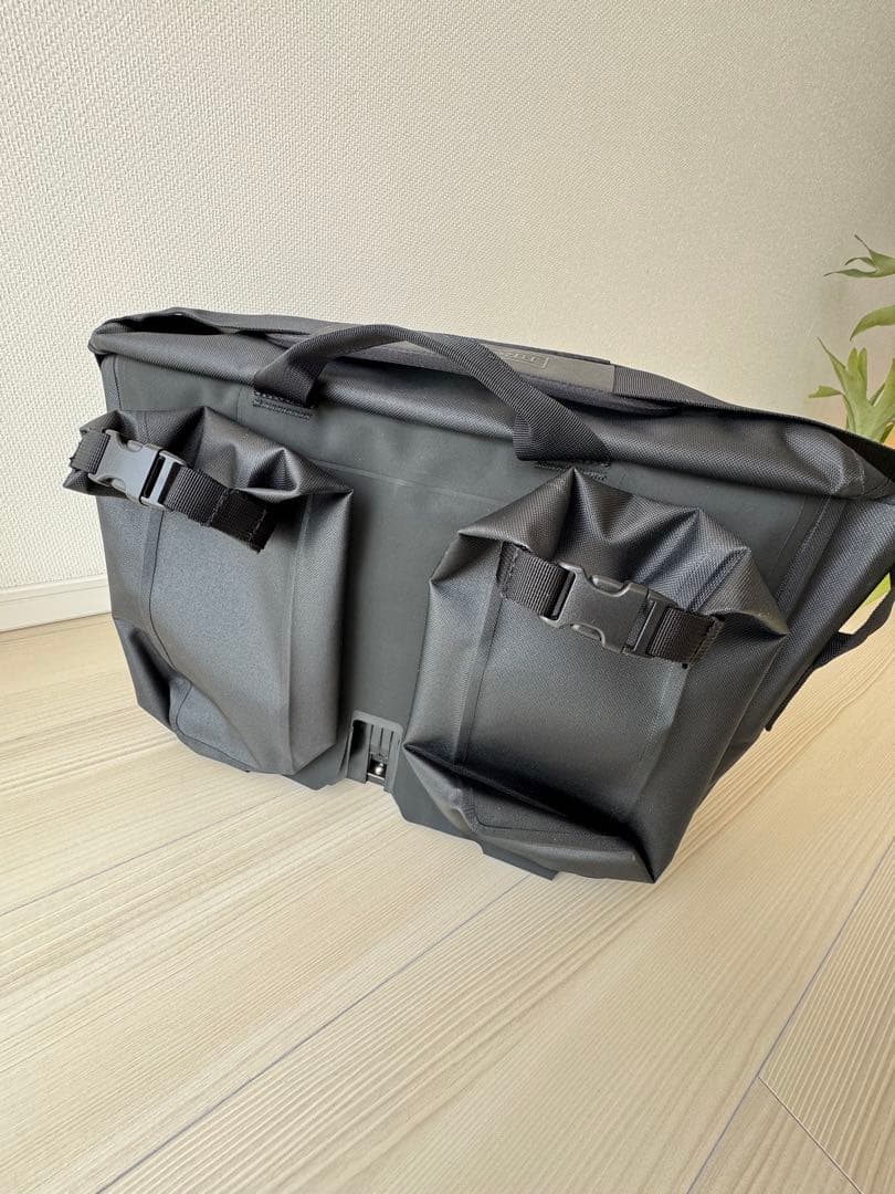 新品未使用　ブロンプトン　防水メッセンジャーバッグ