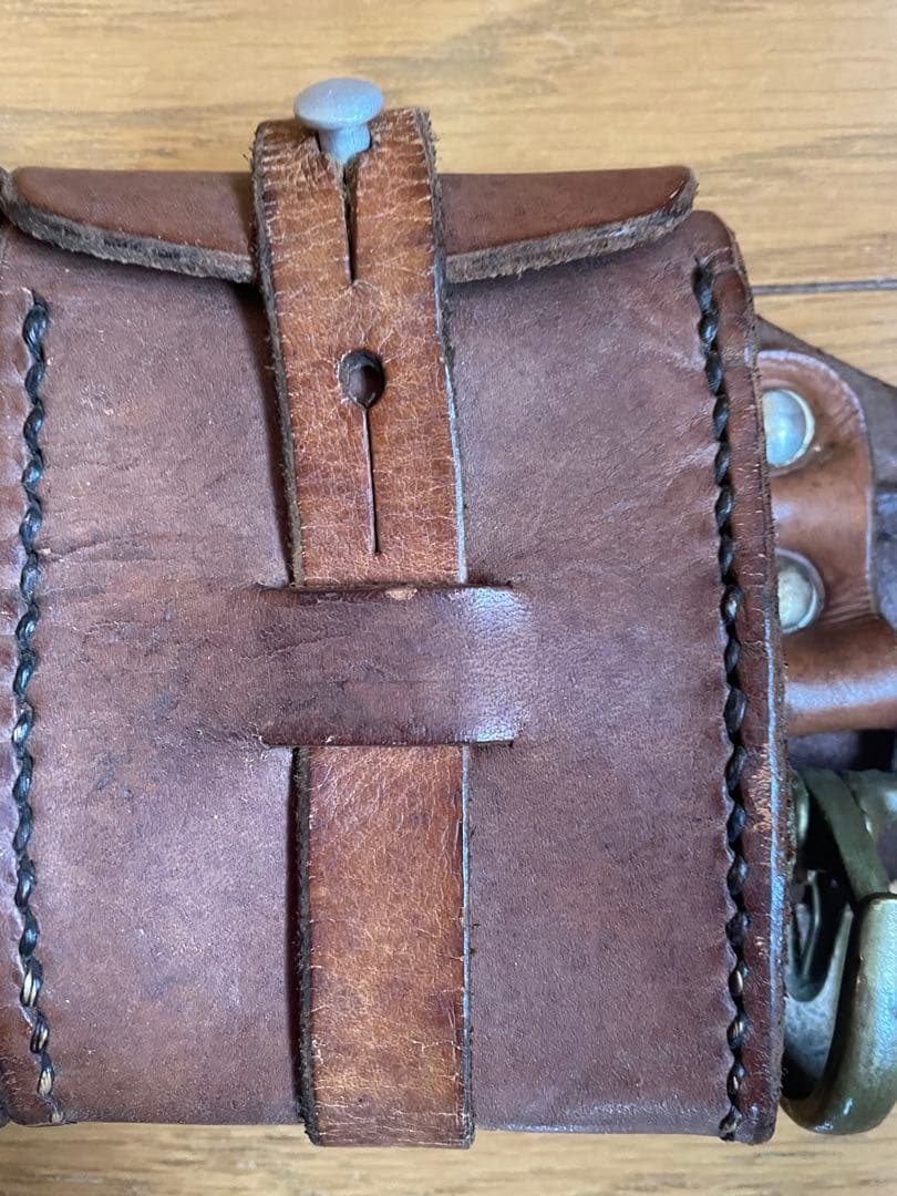 スウェーデン軍５連ベルト　カオスポーチ　バンダリアポーチ