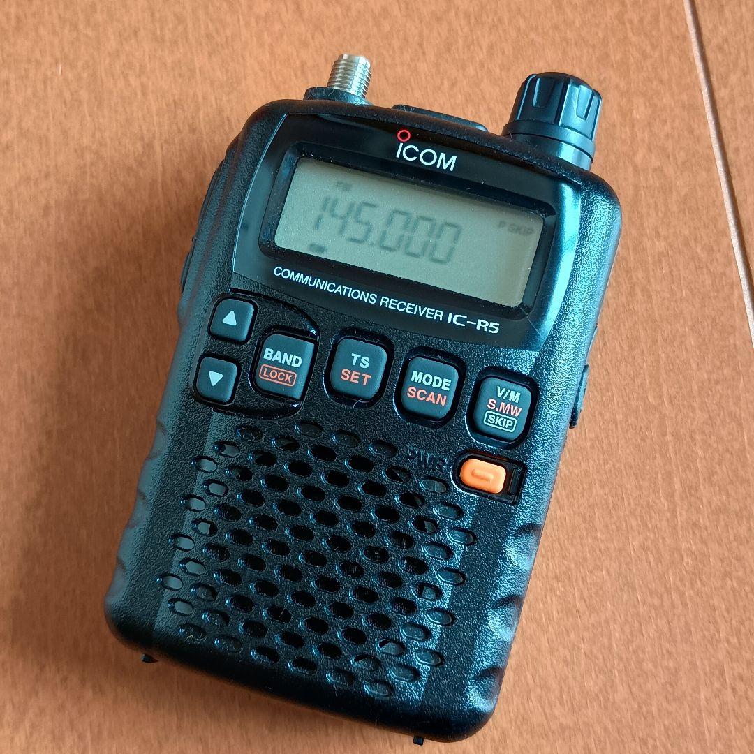 【美品・付属品完備】アイコム IC-R5 広帯域ハンディレシーバー