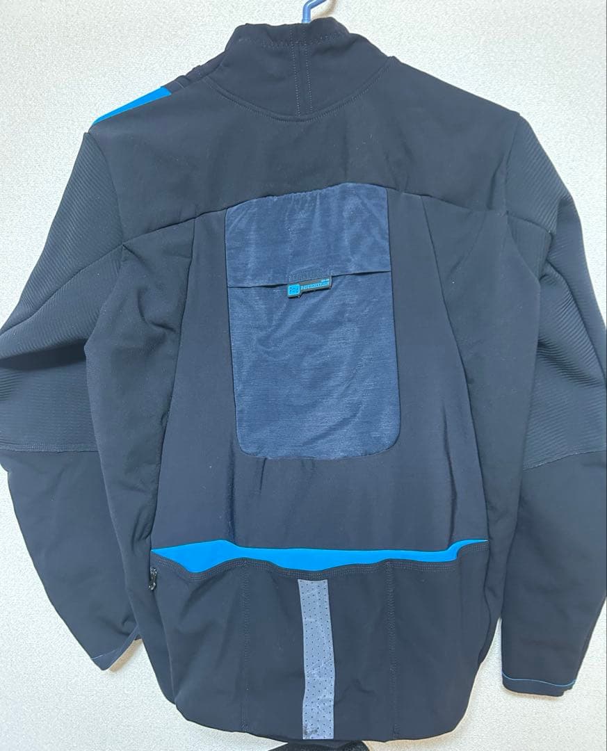 じ*め様 assos epuipe RSウインタージャケット　サイズL Johd