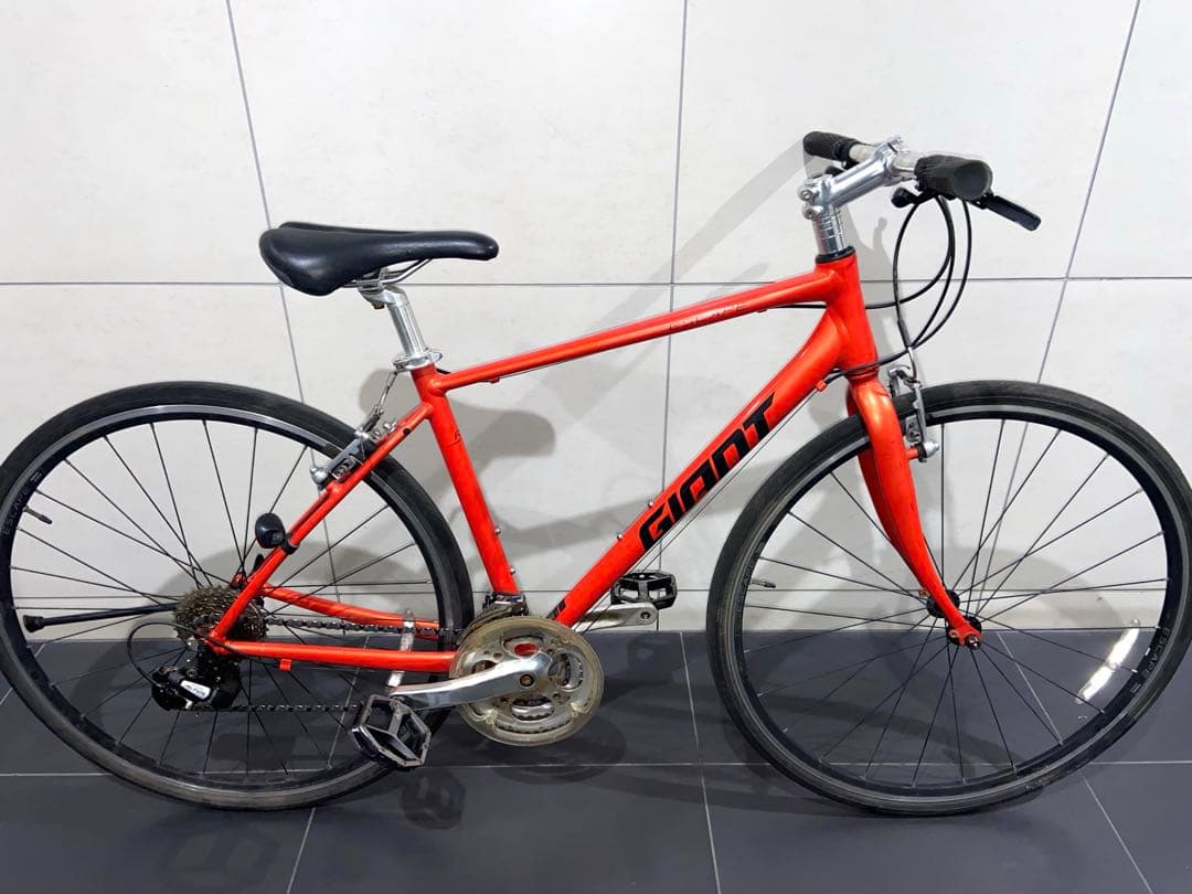 高年式！GIANT escape R3クロスバイク　ジャイアント　エスケープrx