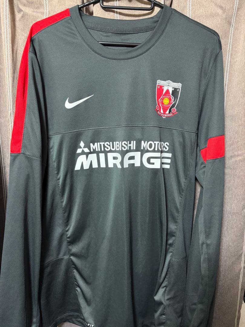 浦和レッズ　支給品練習着XL