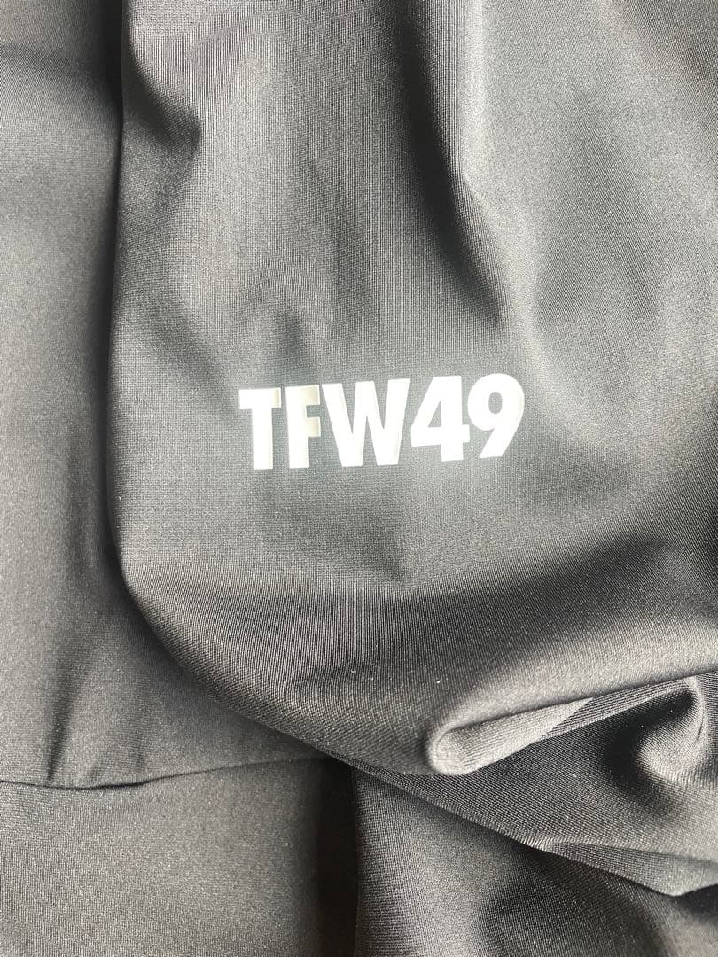tfw49 プルオーバー
