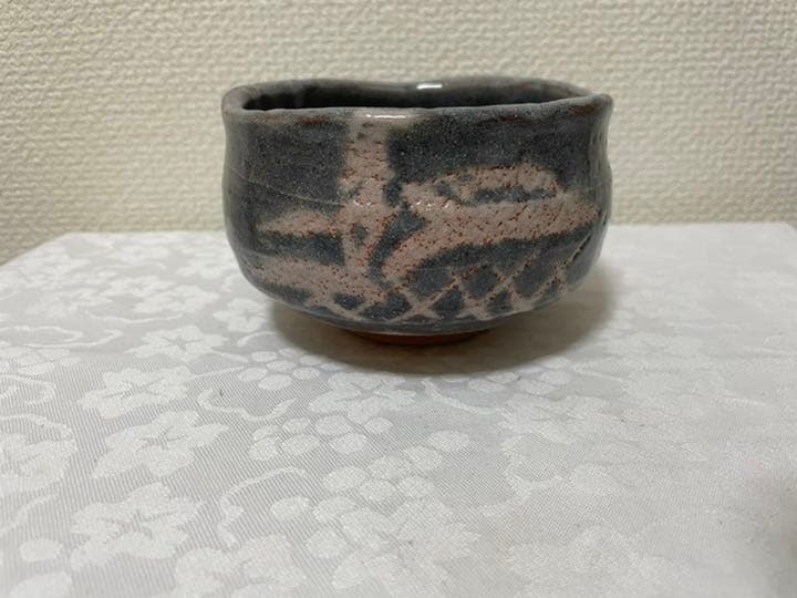鼠志野　茶碗