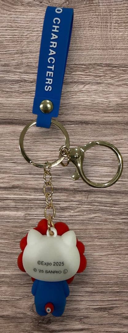 万博会場限定　キティちゃん他2点　ミャクミャク　立体マスコットキーホルダー