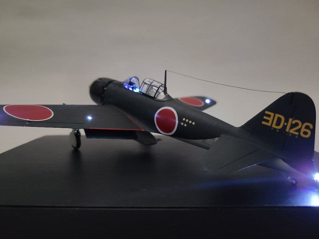 マギウス (零式艦上戦闘機52型甲 リアルモーターライズ完成品)