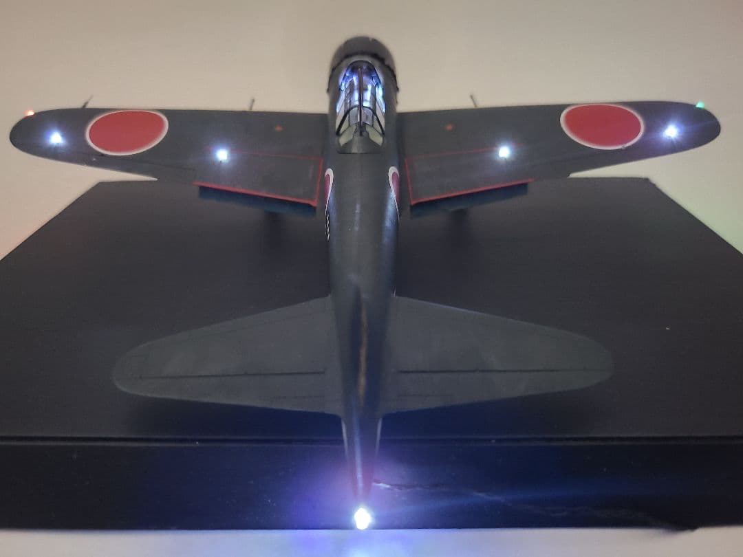 マギウス (零式艦上戦闘機52型甲 リアルモーターライズ完成品)