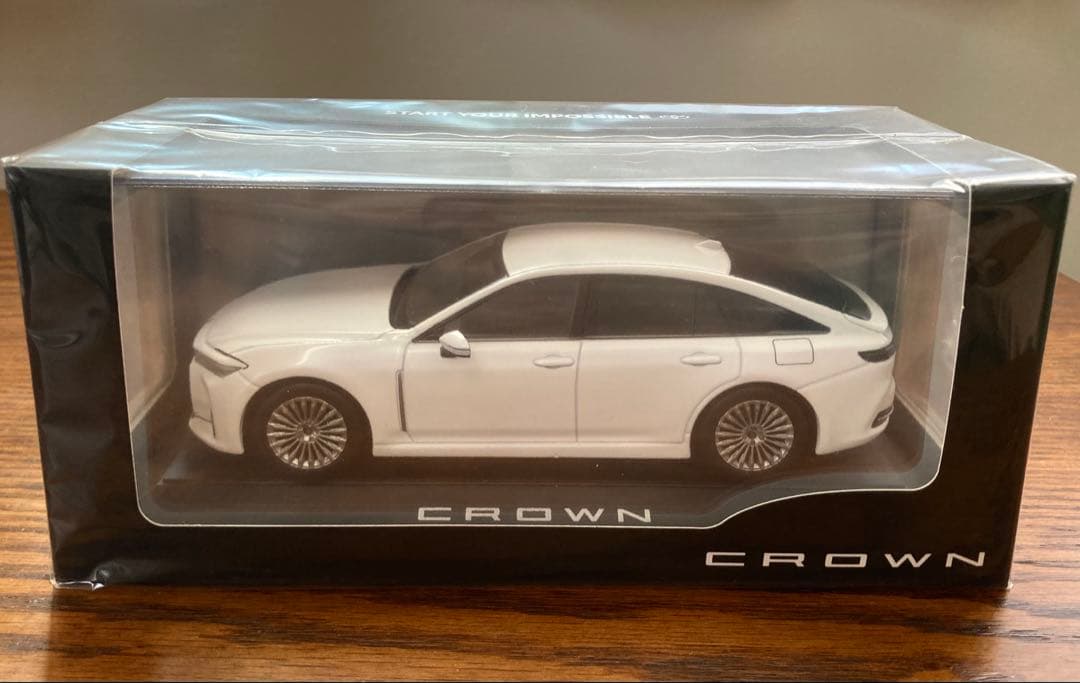 ◾️新品未使用未開封◾️ トヨタ クラウンセダン ミニカー