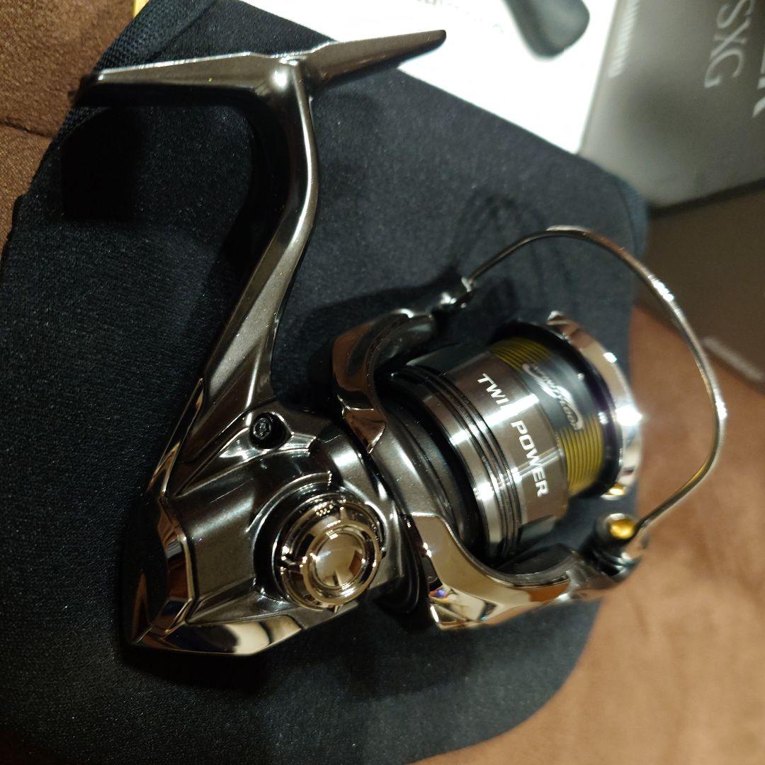 【新品未使用】ツインパワー C2500SXG 　シマノ