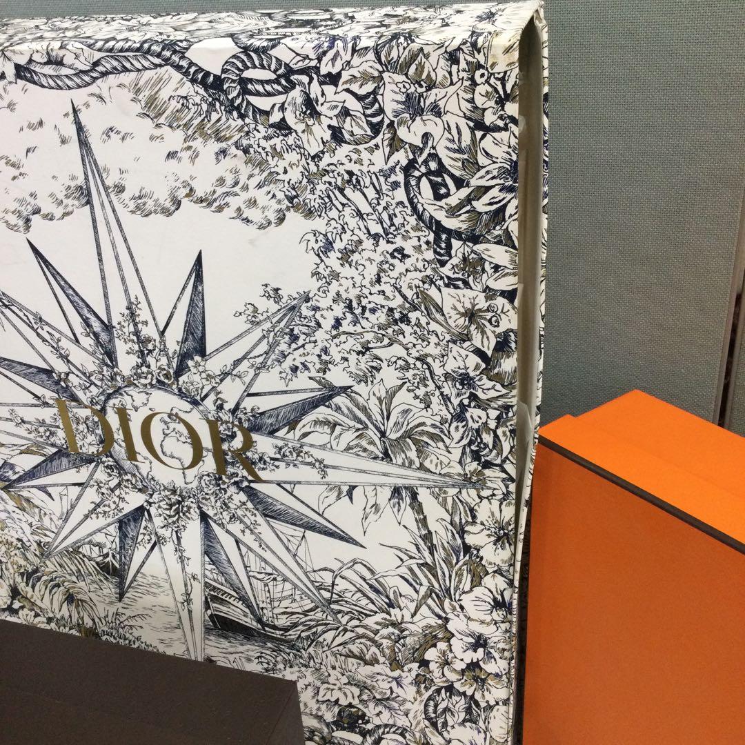 色々なブランド 紙袋 空箱 ルイヴィトン エルメス シャネル他 まとめて