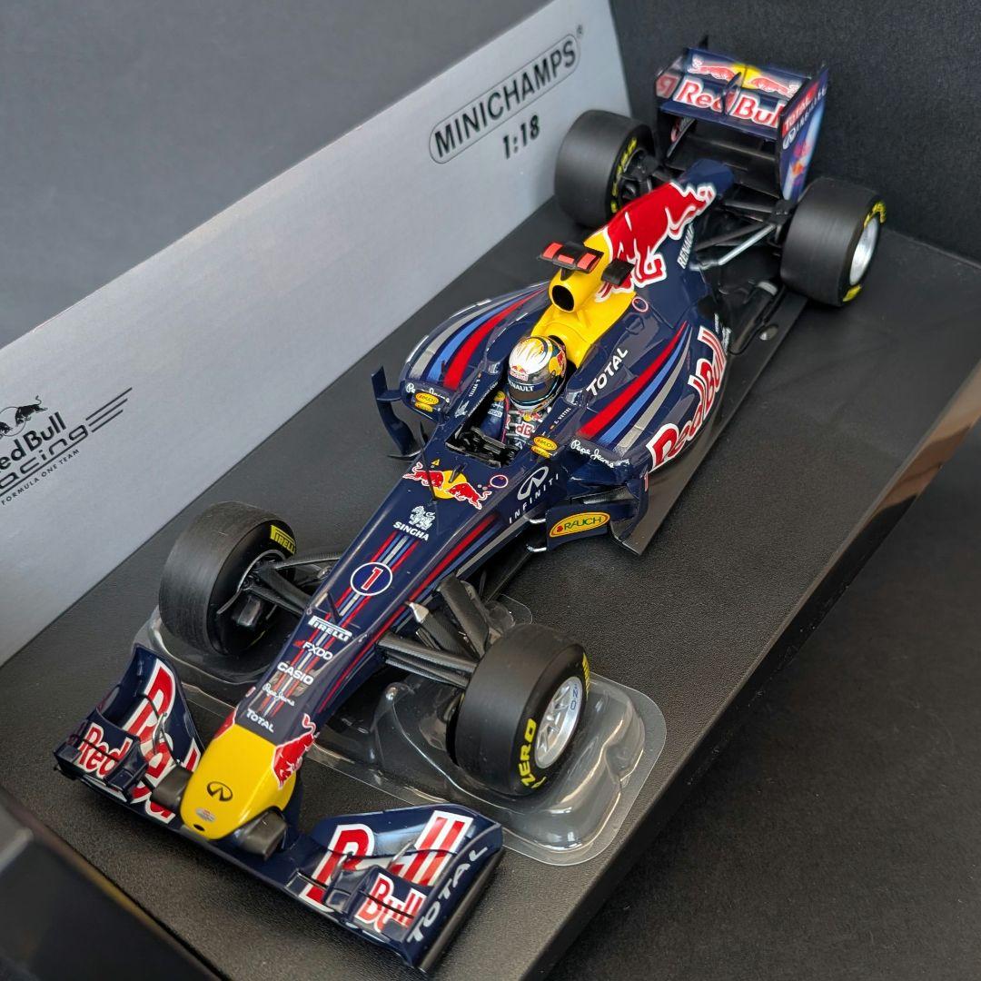 ミニチャンプス 1/18 レッドブル RB7 S.ベッテル 2011