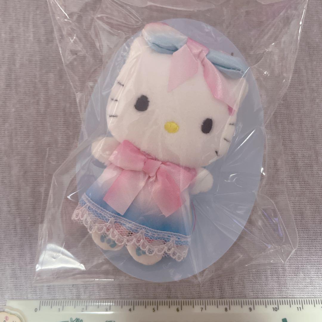 ハローキティ♡激レア♡ピューロランド限定キティぬいぐるみバッジ8種セット♡