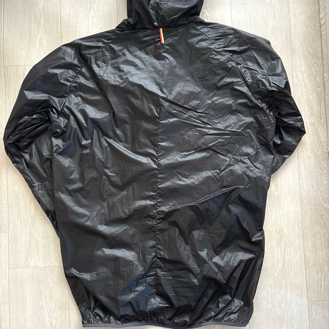 ホグロフス　ウィンドシェルジャケット