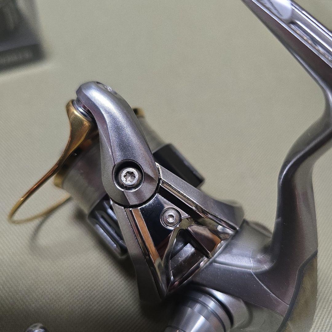 SHIMANO 15 ツインパワー C2000S　美品　替えスプール付き　シマノ