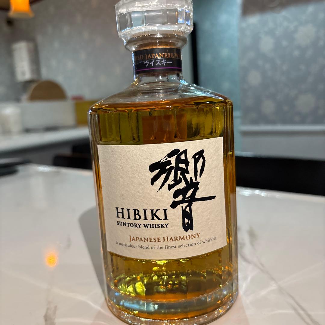 新品 響 ジャパニーズウイスキー