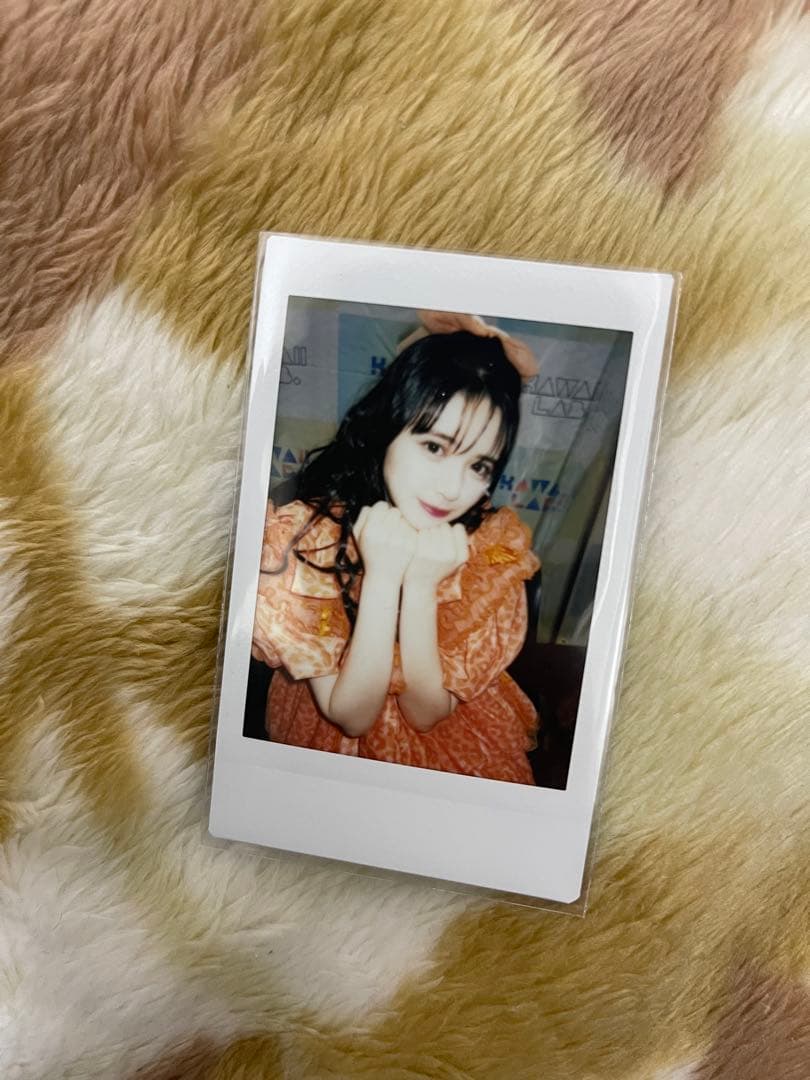 鎮西寿々歌　チェキ