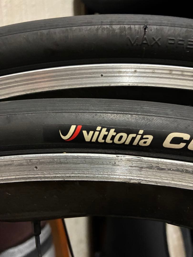 SHIMANO WH-RS700-TL チューブレスレディ　TLR