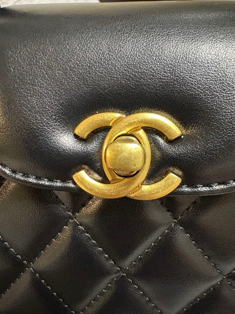 ♡美品♡ ブラック キルティング ハンドバッグ　ノベルティ