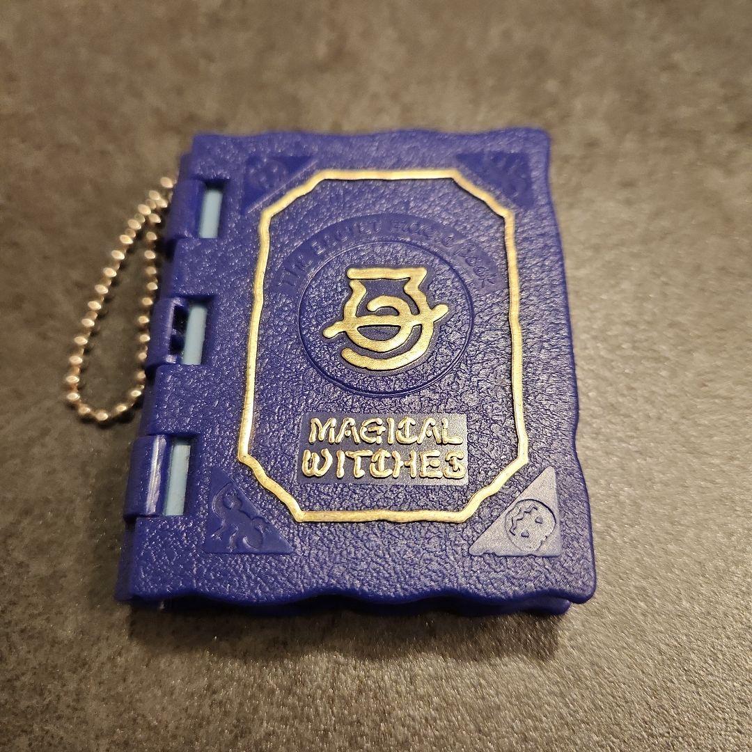 『超希少・美品』マジカルウィッチーズ　アクエリー族（水）