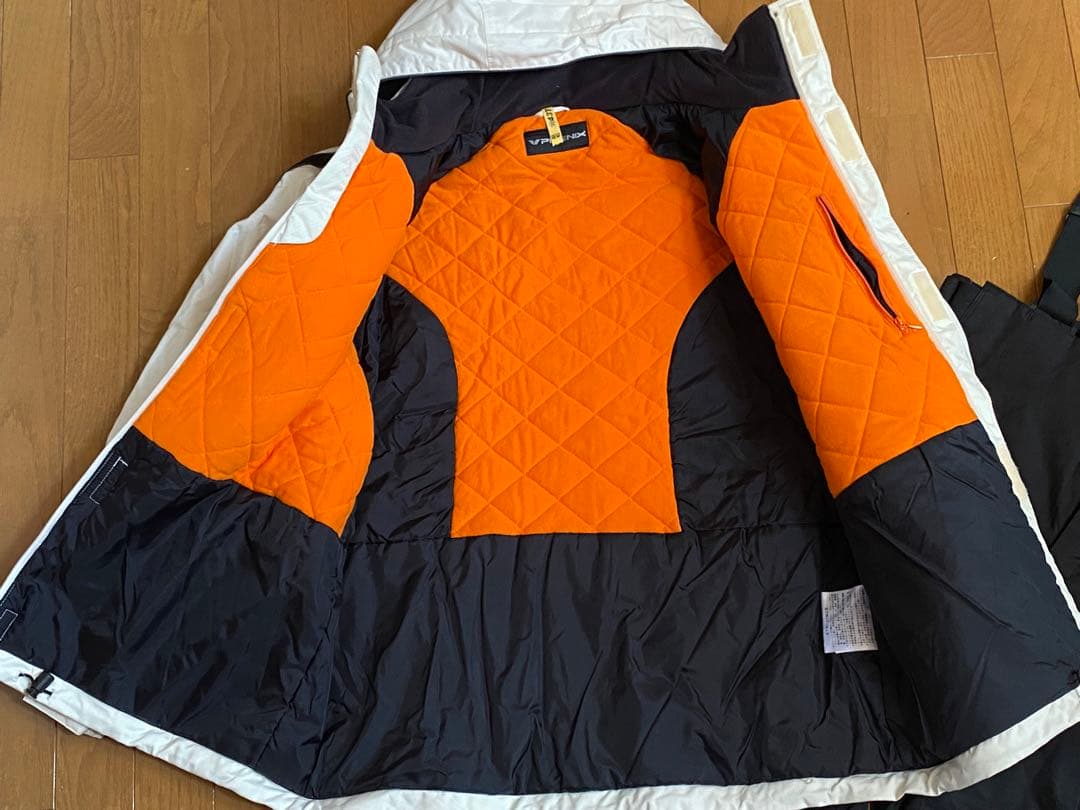 美品　phenix フェニックス　スキーウェア　Ｍ