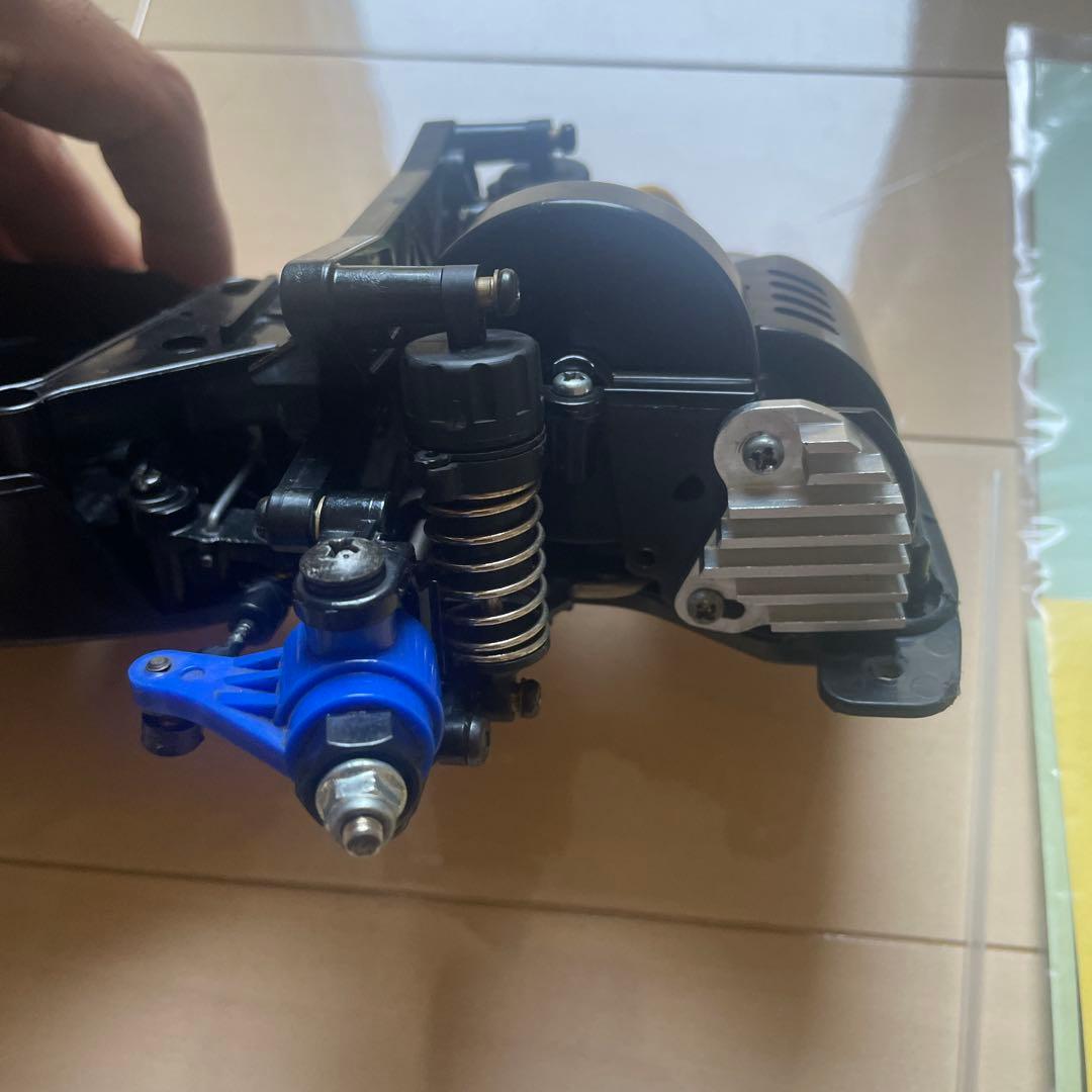 タミヤ　ラジコン　フォード　モンデオ　ＦＦ01 シャーシ　ビンテージ　ボディ