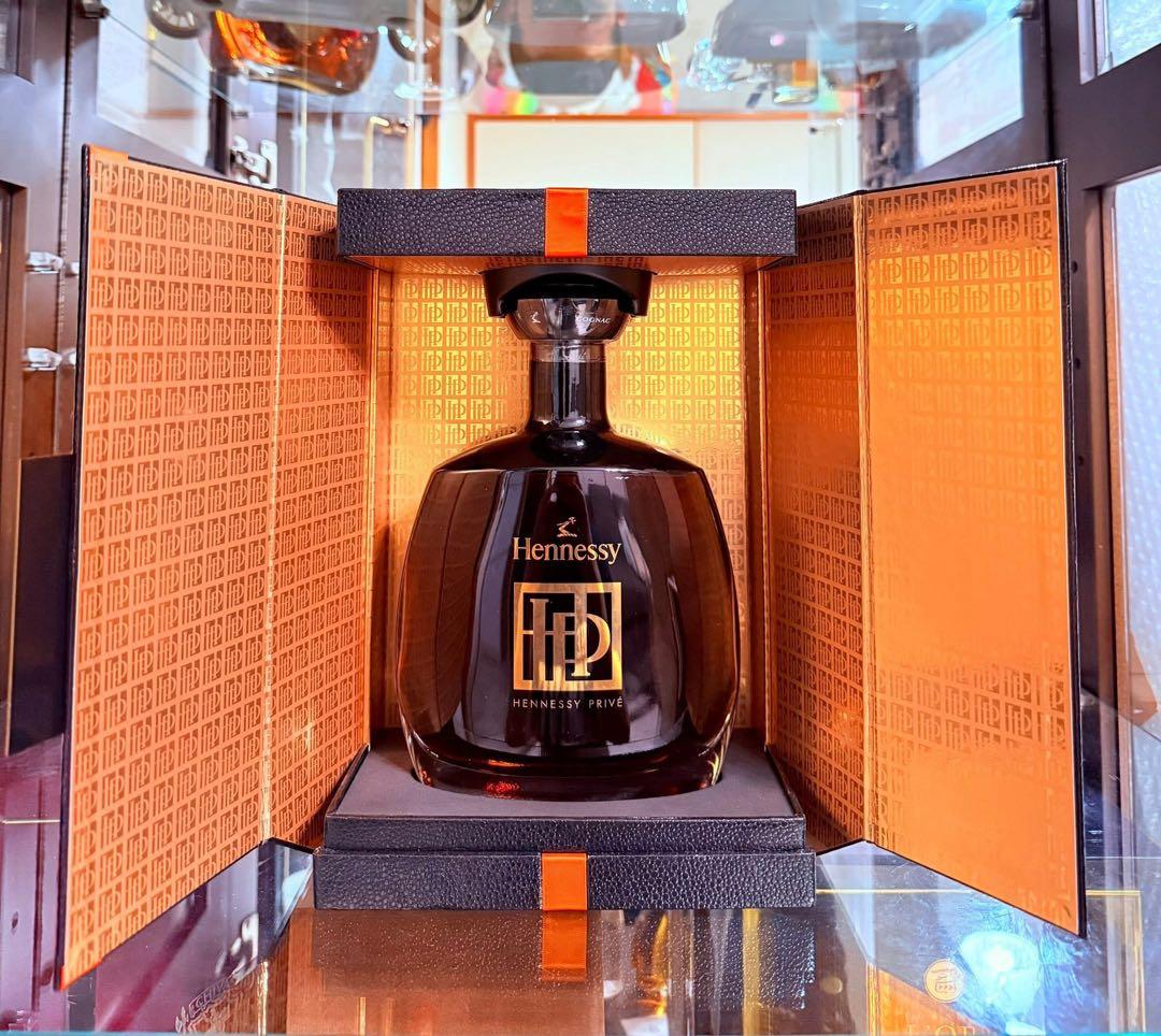 Hennessy Prive 700ml コニャック