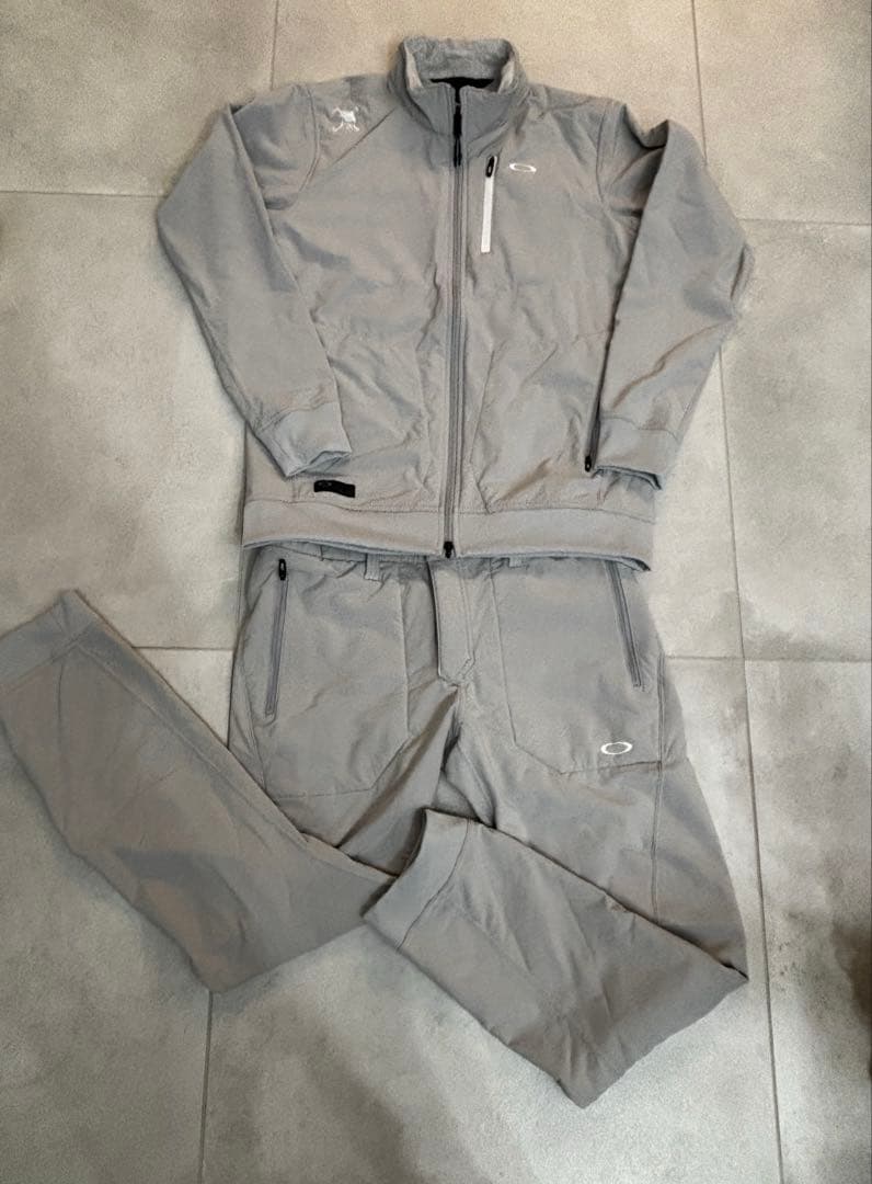 オークリー リバーシブル　ジップアップ ジャケット パンツ ジャージ　上下セット