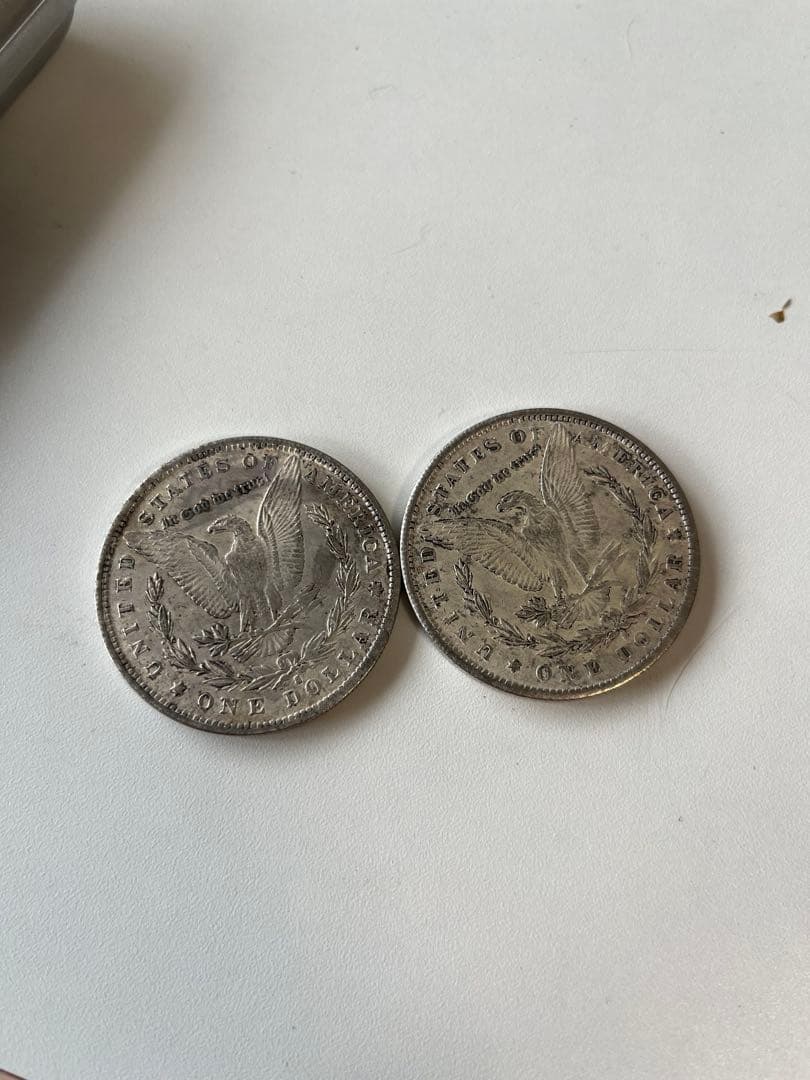 アメリカ モルガン1ドル銀貨です。2枚まとめて