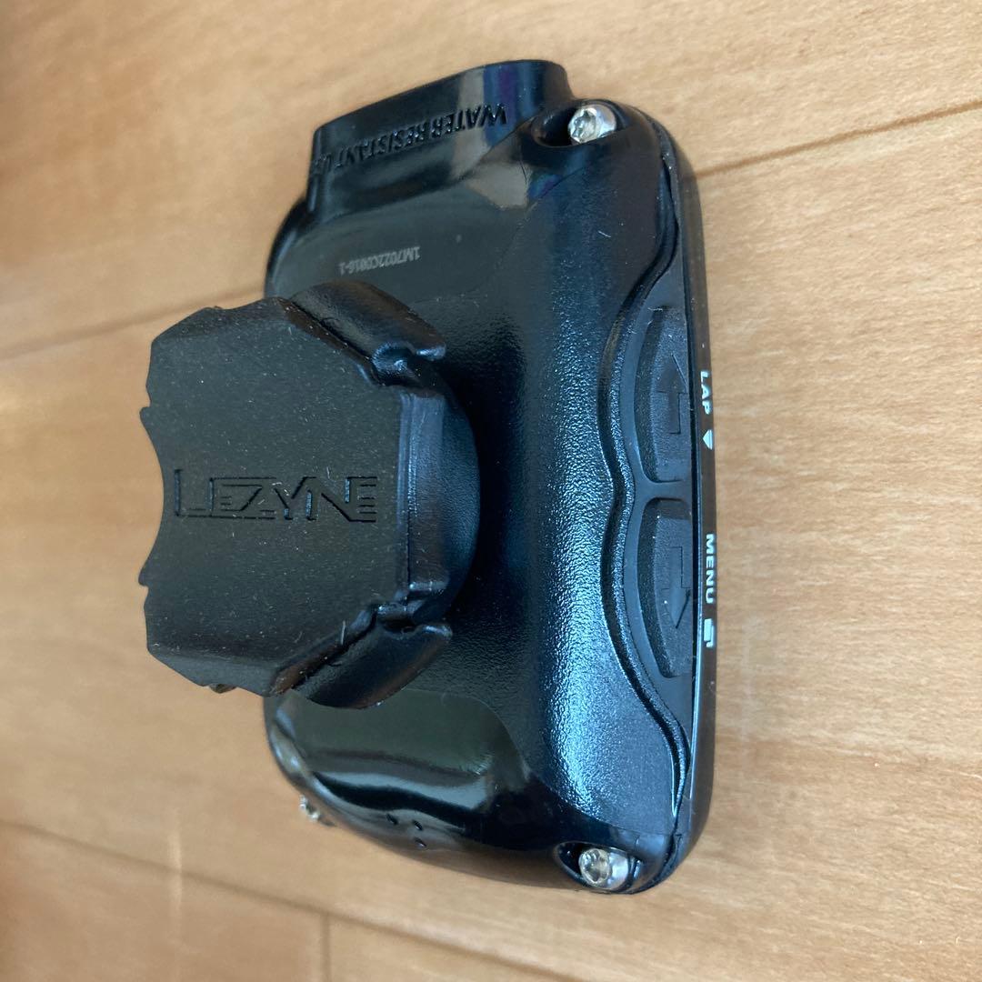 LEZYNE SUPER PRO GPS サイクルコンピューター　マウント付き