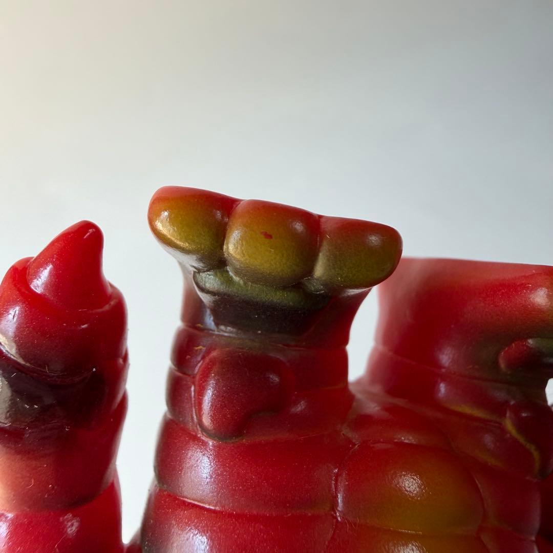 リアルヘッド　ジンジャーR　ミニ　ソフビ　フィギュア　赤　黒