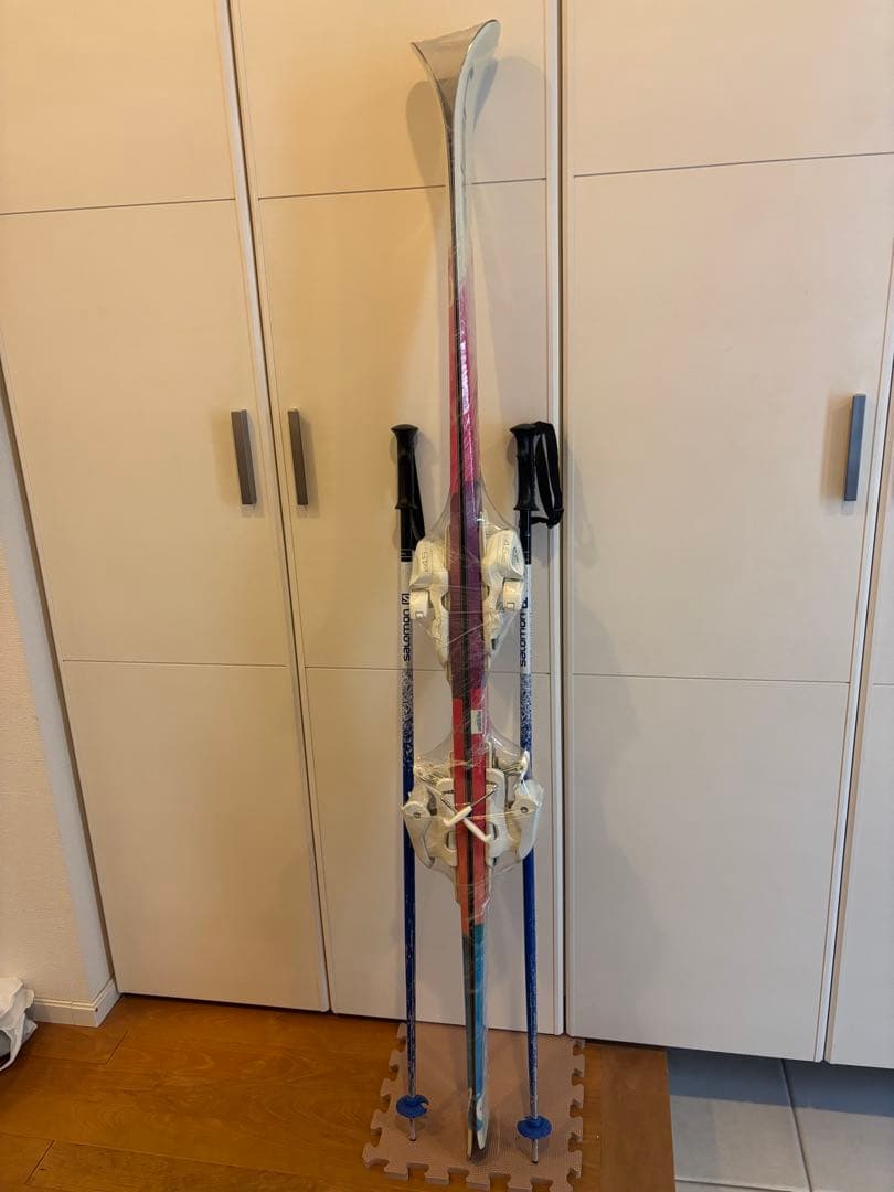 ◼︎ELANスキー板150cmとSALOMONストックセット