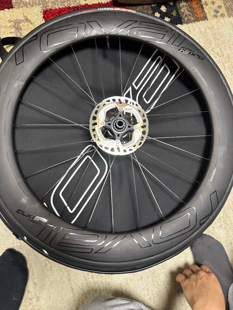 ROVAL CLX 64 カーボンホイル