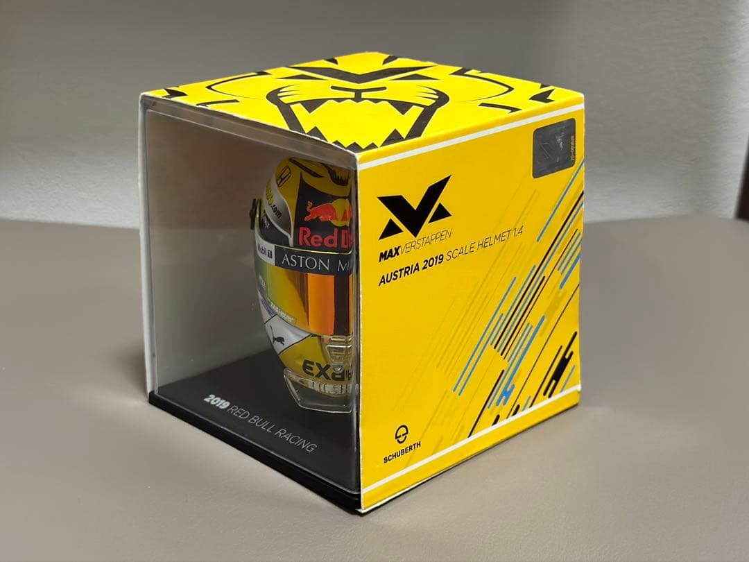 【qhmirai】M.フェルスタッペン ヘルメット2個セット1/4スケール