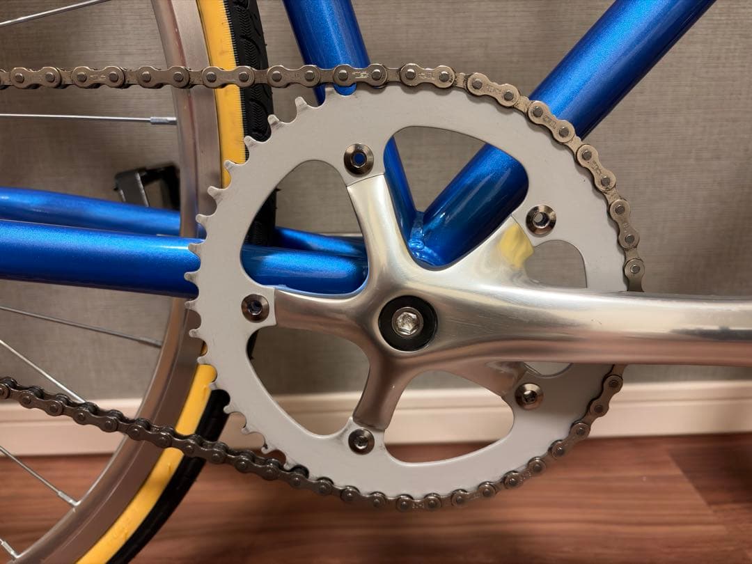 AVASTA ロードバイク　ピストバイク『現地受け取り推奨』