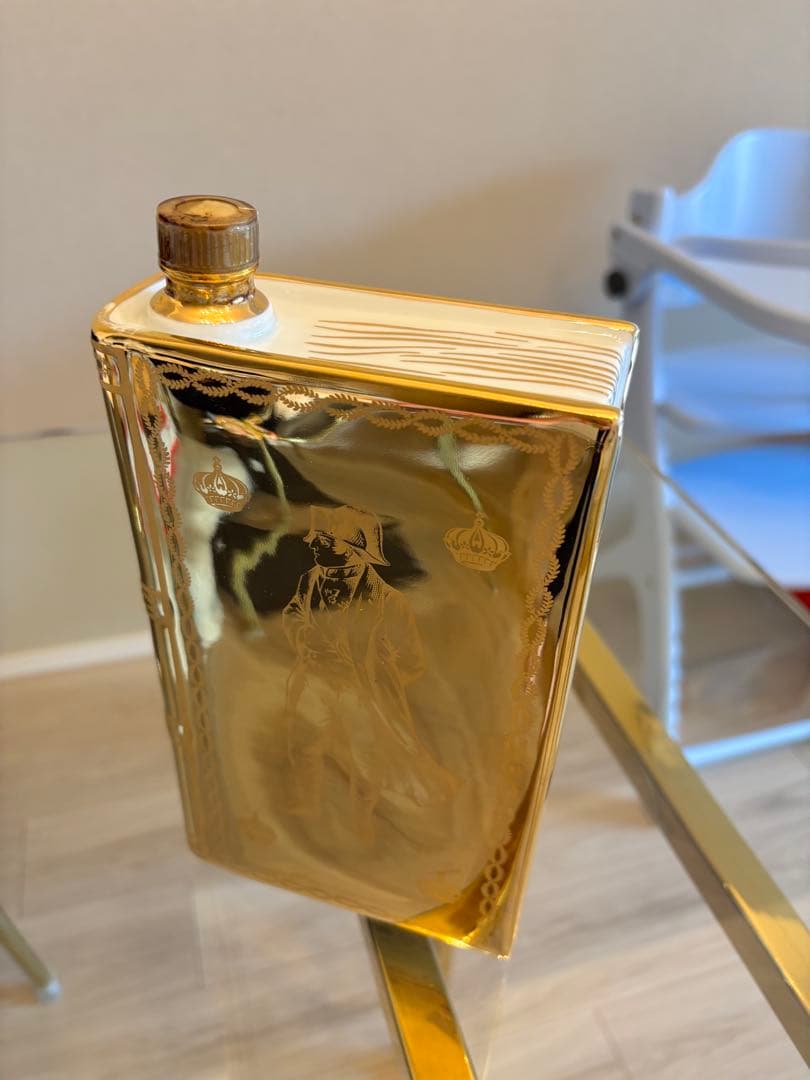 【未開栓】カミュ ナポレオン ブック ゴールド 700ml 希少　キャップ付き