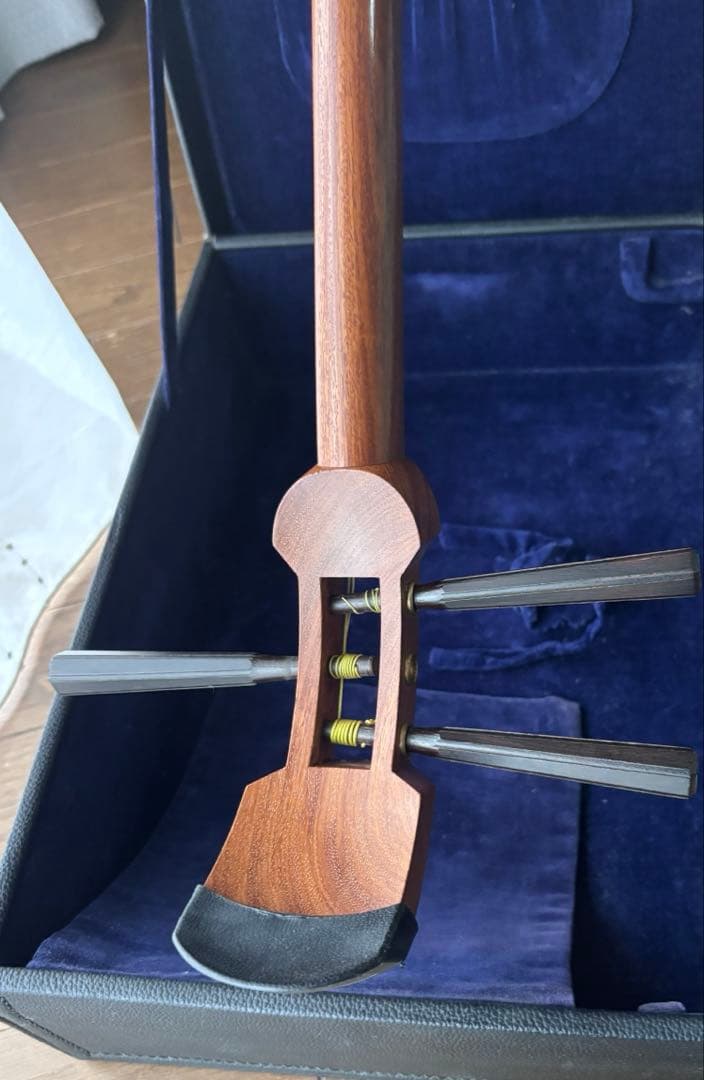 三味線　 三つ折り　ケース付　細棹（2,5cm） 【メルカリ便発送】