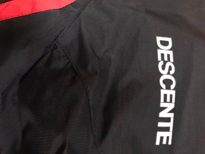 デサント　メンズ　スキーウェア　上下