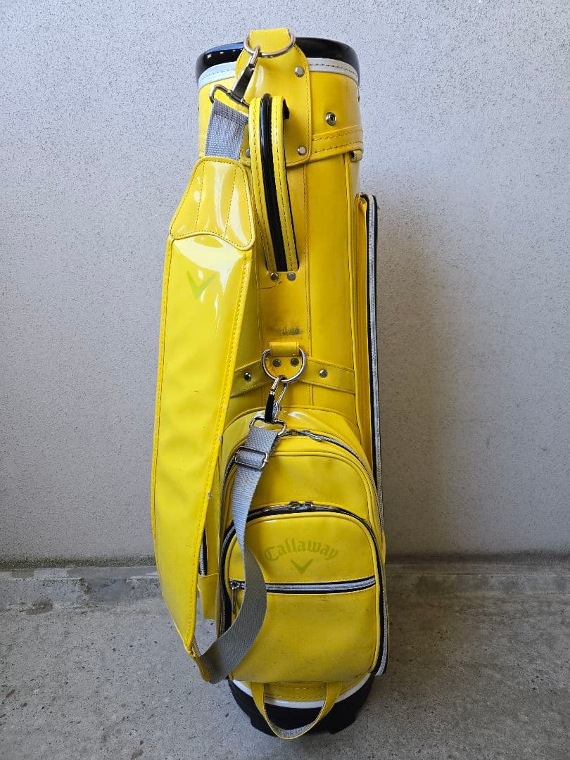 Callaway　キャロウェイ　キャディバッグ　エナメル素材　イエロー