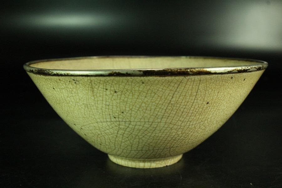 中国美術 銀覆輪 刻草花紋 白磁碗 文化財指定書付(K-A830)