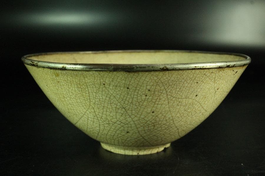 中国美術 銀覆輪 刻草花紋 白磁碗 文化財指定書付(K-A830)