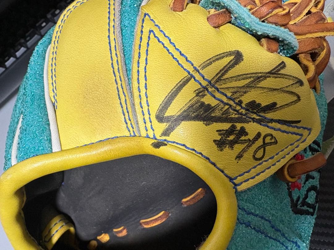 松坂大輔選手使用サイン入り 硬式野球グローブ SH18133 日本製　プロ支給品