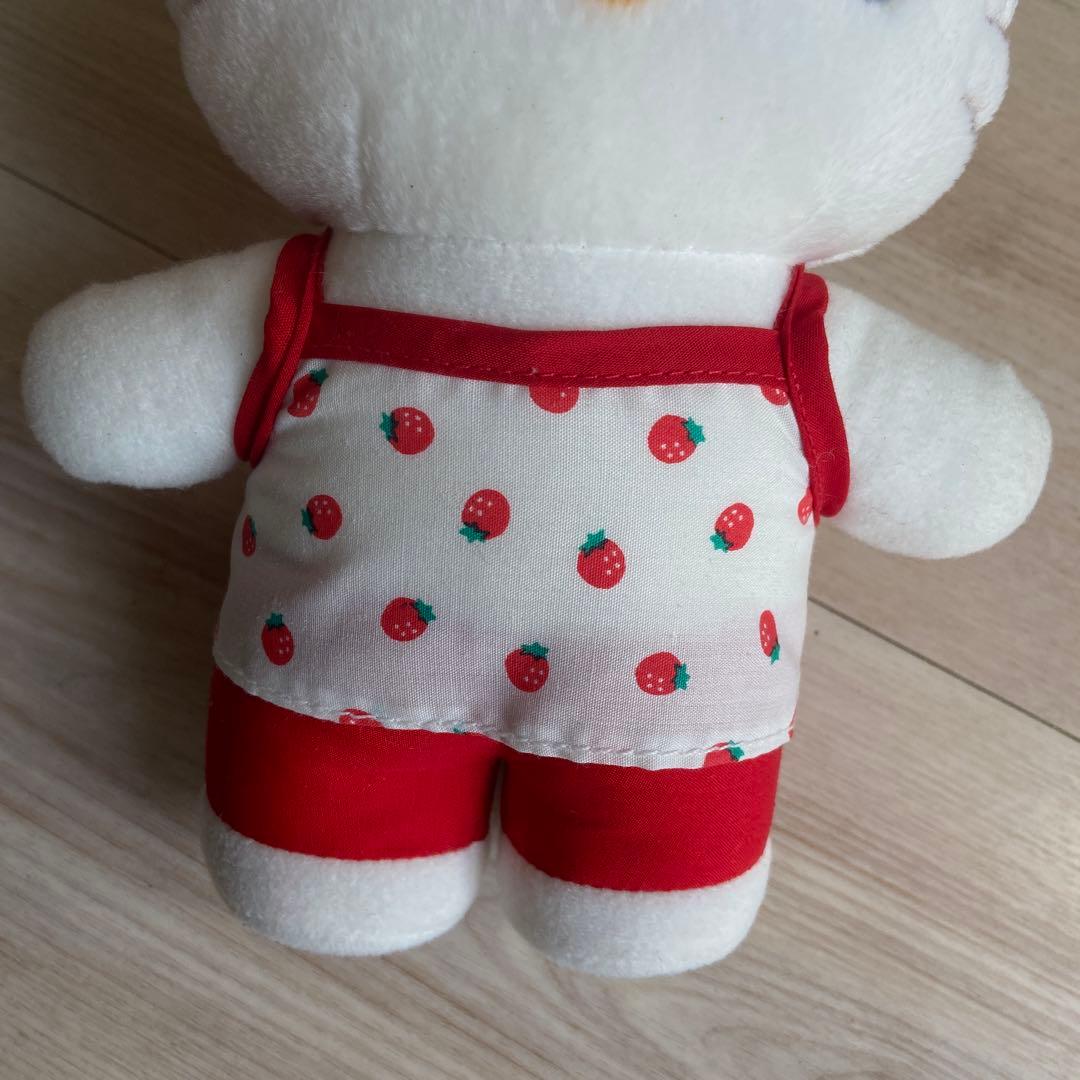 サンリオ　ハローキティ いちご　ぬいぐるみ非売品　　希少レア　平成レトロフルーツ