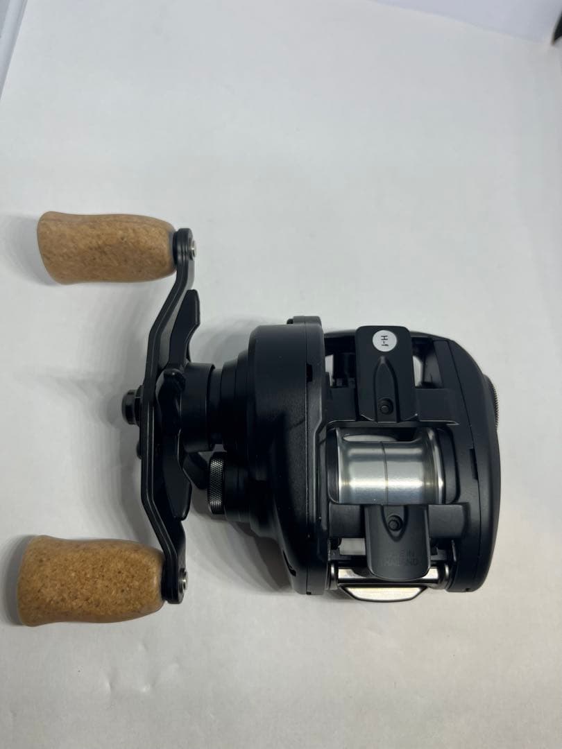 【新品未使用】SLPワークス ベイトリール22TR SV TW105H-SLPW